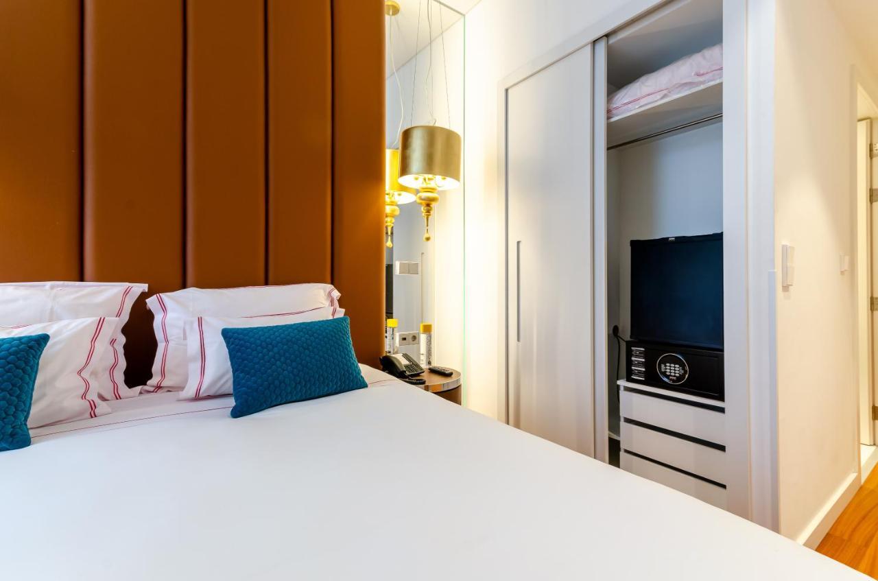 Executive Suite City View